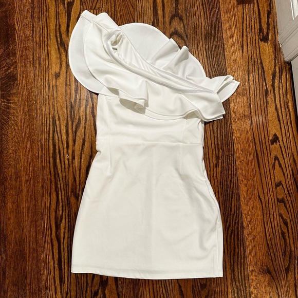 Lulus Enticing Behavior White Ruffled One-Shoulder Mini Dress Medium - Picture 3 of 3